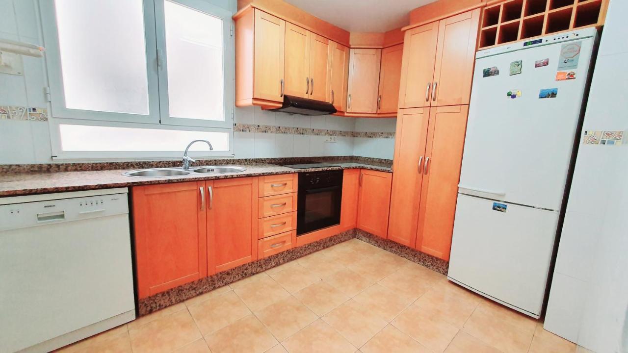 Apartamento Alameda Garden Yecla Luaran gambar